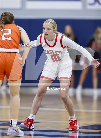 Thumbnail 2 in Southern Boone vs Kirksville (Sophie Cunningham Classic) photogallery.