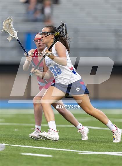 Thumbnail 2 in Arrowhead White vs Whitefish/Nicolet/Shorewood (WLF Round 1 Playoff) photogallery.