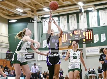 Thumbnail 2 in Ben Davis @ Zionsville photogallery.