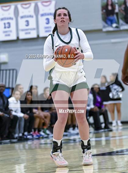 Thumbnail 3 in Ben Davis @ Zionsville photogallery.