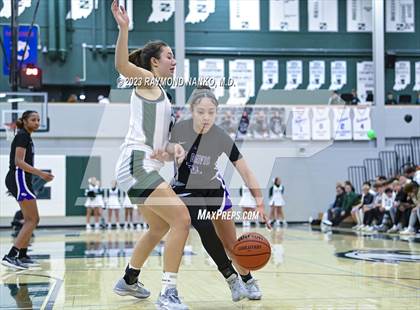 Thumbnail 2 in Ben Davis @ Zionsville photogallery.