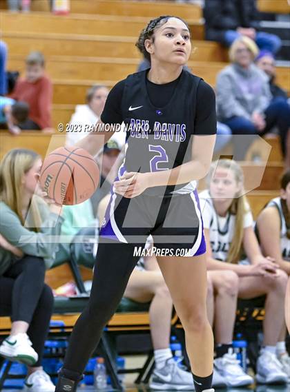 Thumbnail 1 in Ben Davis @ Zionsville photogallery.