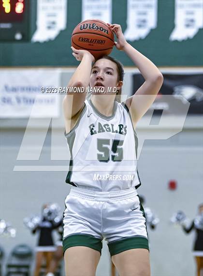 Thumbnail 1 in Ben Davis @ Zionsville photogallery.