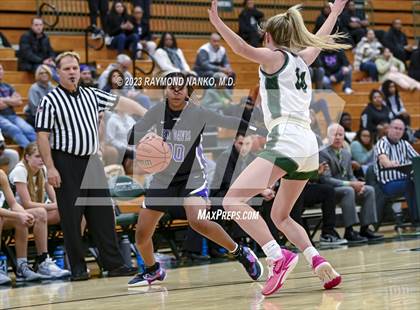 Thumbnail 2 in Ben Davis @ Zionsville photogallery.