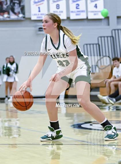 Thumbnail 1 in Ben Davis @ Zionsville photogallery.