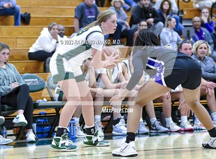Thumbnail 3 in Ben Davis @ Zionsville photogallery.