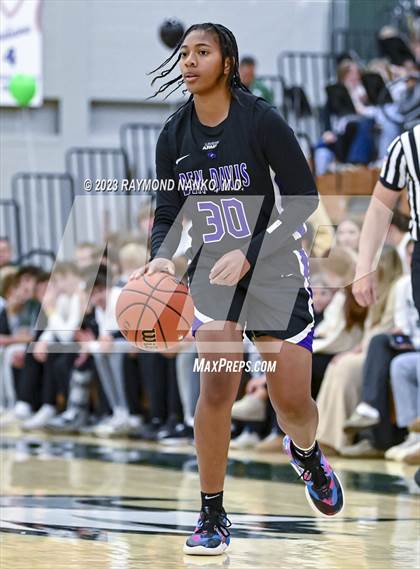 Thumbnail 2 in Ben Davis @ Zionsville photogallery.
