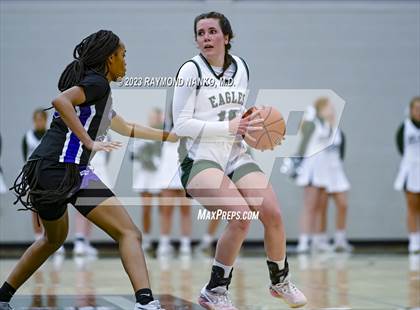 Thumbnail 2 in Ben Davis @ Zionsville photogallery.