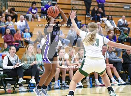 Thumbnail 1 in Ben Davis @ Zionsville photogallery.