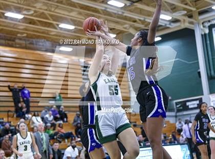 Thumbnail 3 in Ben Davis @ Zionsville photogallery.