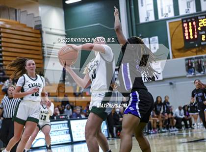 Thumbnail 2 in Ben Davis @ Zionsville photogallery.