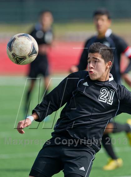 Thumbnail 3 in O'Connor vs Southwest (NISD Boys Soccer Showcase) photogallery.