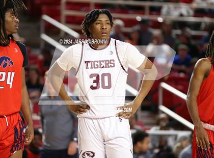 Thumbnail 1 in Silsbee vs. Hardin-Jefferson photogallery.