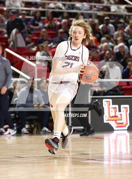 Thumbnail 3 in Silsbee vs. Hardin-Jefferson photogallery.