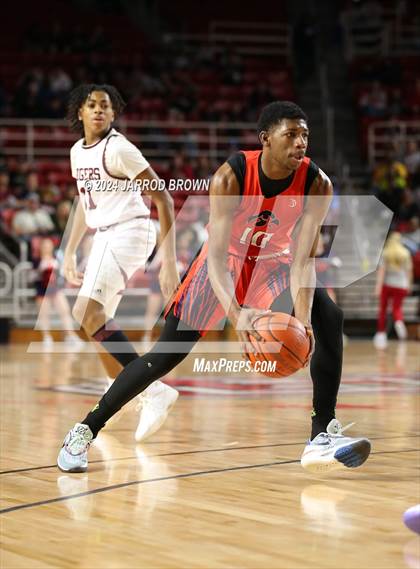 Thumbnail 3 in Silsbee vs. Hardin-Jefferson photogallery.