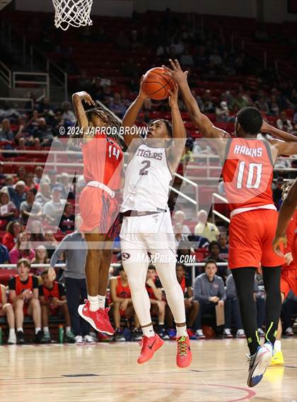Thumbnail 1 in Silsbee vs. Hardin-Jefferson photogallery.