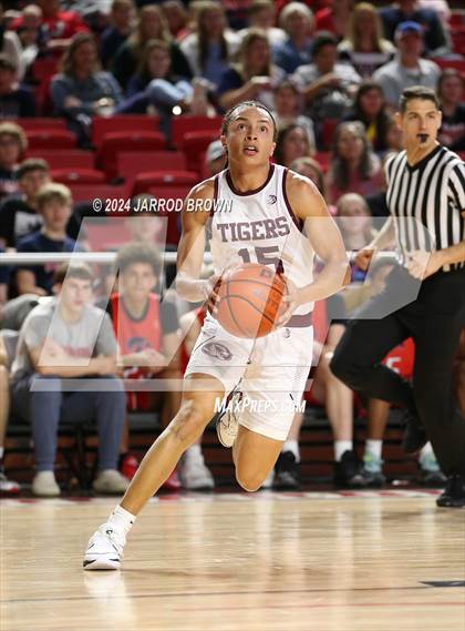 Thumbnail 3 in Silsbee vs. Hardin-Jefferson photogallery.