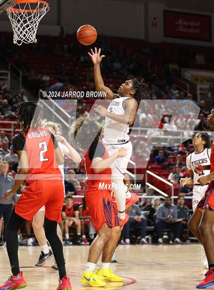 Thumbnail 1 in Silsbee vs. Hardin-Jefferson photogallery.