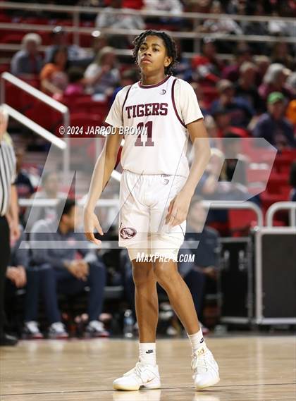 Thumbnail 2 in Silsbee vs. Hardin-Jefferson photogallery.