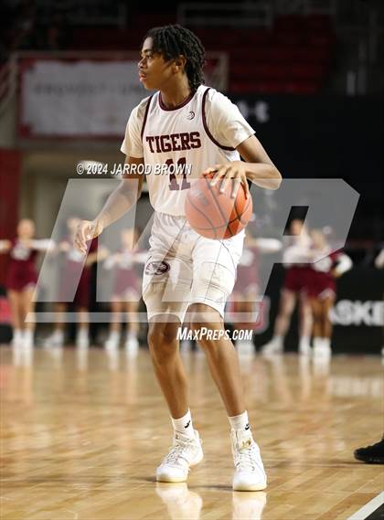 Thumbnail 3 in Silsbee vs. Hardin-Jefferson photogallery.