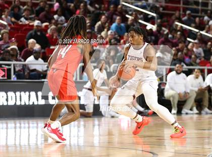 Thumbnail 2 in Silsbee vs. Hardin-Jefferson photogallery.