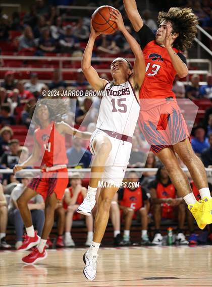 Thumbnail 3 in Silsbee vs. Hardin-Jefferson photogallery.
