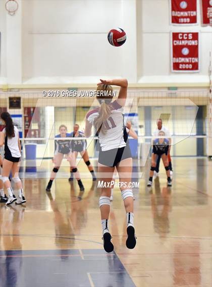 Thumbnail 3 in Monte Vista Christian vs. Sacred Heart Prep (CIF CCS D4 Final) photogallery.