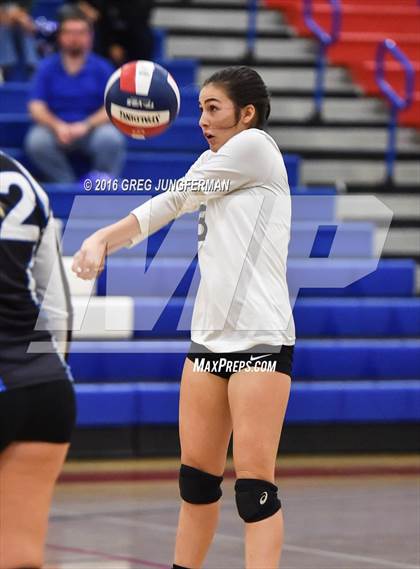 Thumbnail 1 in Monte Vista Christian vs. Sacred Heart Prep (CIF CCS D4 Final) photogallery.