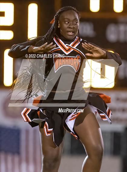 Thumbnail 3 in Lemoore vs McClymonds (CIF Div 2-AA Regional Final) photogallery.