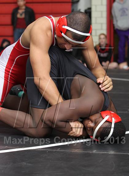 Thumbnail 2 in East High School Round Robin JV Invitational photogallery.