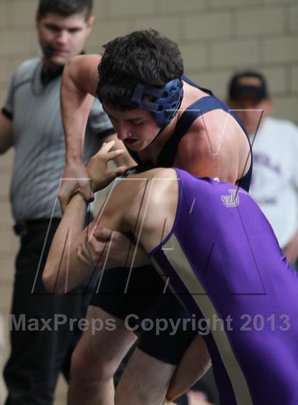 Thumbnail 1 in East High School Round Robin JV Invitational photogallery.