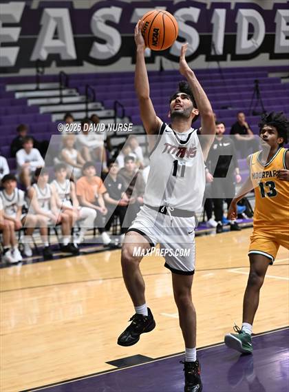 Thumbnail 3 in AGBU vs. Moorpark photogallery.