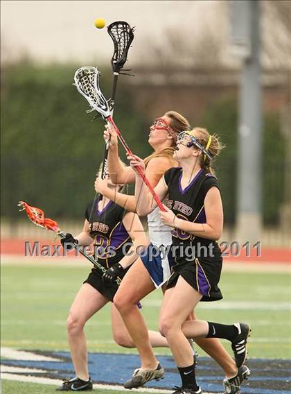 Thumbnail 3 in Byrd vs. Episcopal School of Dallas photogallery.