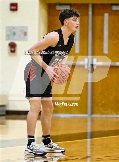 Thumbnail 1 in Wapahani vs. Tipton (ISHAA 2A Region 19 Final) photogallery.
