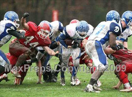Thumbnail 1 in Riverhead @ East Islip (Section 11 D2 Semifinal) photogallery.