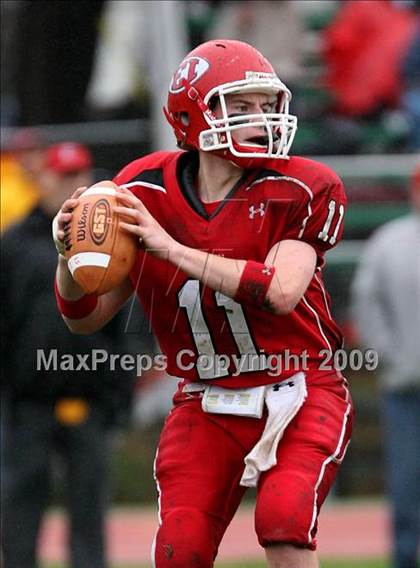 Thumbnail 1 in Riverhead @ East Islip (Section 11 D2 Semifinal) photogallery.