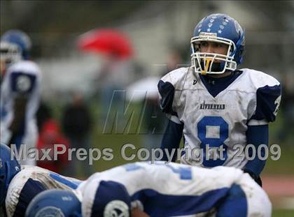 Thumbnail 3 in Riverhead @ East Islip (Section 11 D2 Semifinal) photogallery.