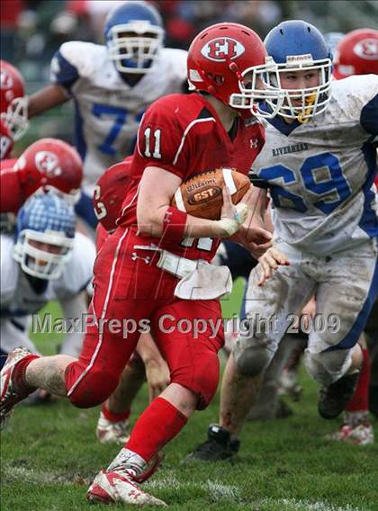 Thumbnail 3 in Riverhead @ East Islip (Section 11 D2 Semifinal) photogallery.
