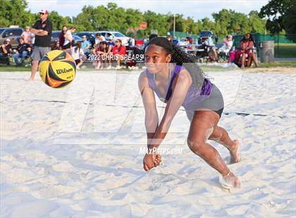 Thumbnail 3 in Williston vs. Meadowbrook Academy photogallery.