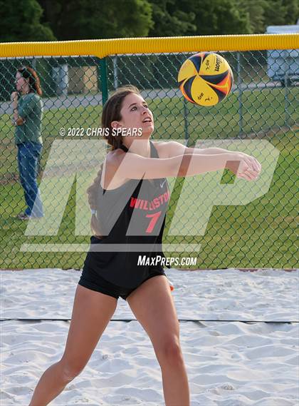 Thumbnail 3 in Williston vs. Meadowbrook Academy photogallery.
