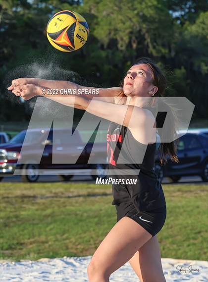 Thumbnail 3 in Williston vs. Meadowbrook Academy photogallery.