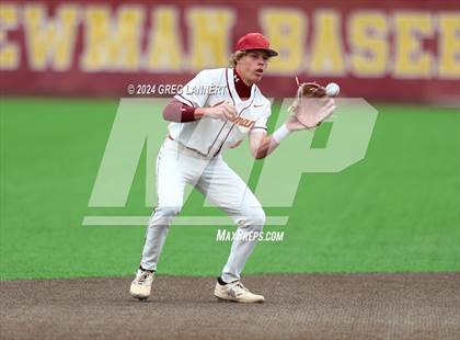 Thumbnail 3 in Alameda @ Cardinal Newman  (CIF NCS D2 Quarterfinals) photogallery.