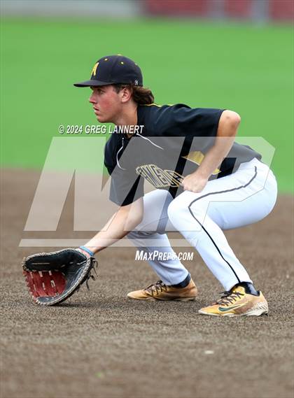 Thumbnail 3 in Alameda @ Cardinal Newman  (CIF NCS D2 Quarterfinals) photogallery.