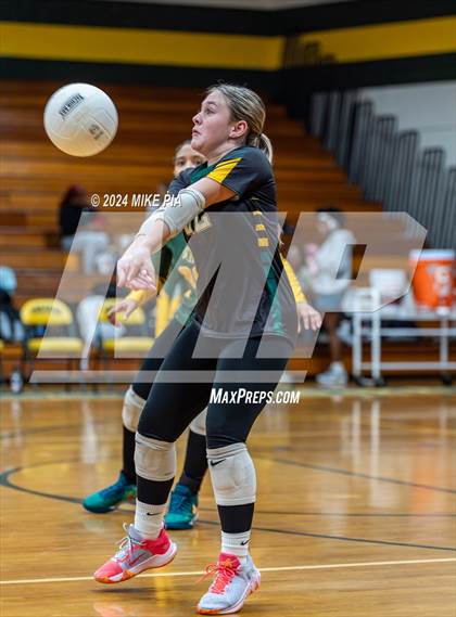 Thumbnail 3 in Harnett Central @ Pine Forest photogallery.