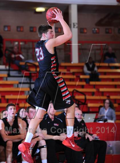 Thumbnail 3 in Blue Valley West vs Derby (McPherson Invitational) photogallery.