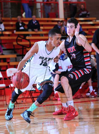 Thumbnail 3 in Blue Valley West vs Derby (McPherson Invitational) photogallery.