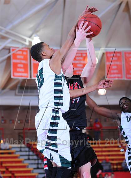 Thumbnail 3 in Blue Valley West vs Derby (McPherson Invitational) photogallery.