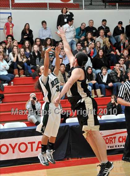 Thumbnail 1 in Tarbut V'torah vs. Ribet Academy (CIF SS D6AA Final) photogallery.