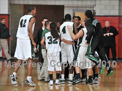 Thumbnail 2 in Tarbut V'torah vs. Ribet Academy (CIF SS D6AA Final) photogallery.