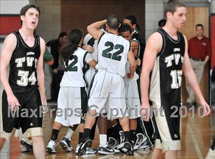 Thumbnail 1 in Tarbut V'torah vs. Ribet Academy (CIF SS D6AA Final) photogallery.